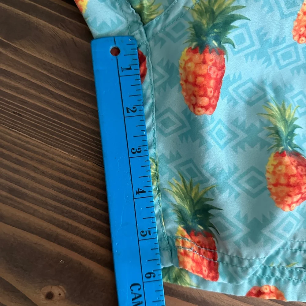 Men’s Maui and Sons Blue Orange Pineapple Print Swim Trunks M Beachwear